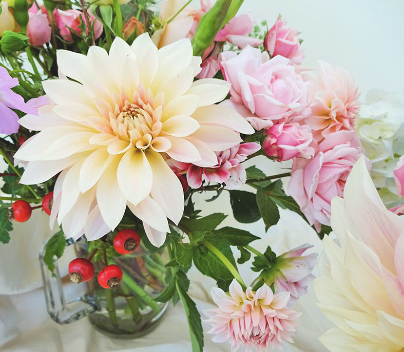 Garden Gate Southwold British Grown Seasonal Flowers for Natural